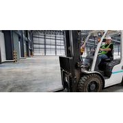 Intras Jakarta Hadir untuk memenuhi tuntutan kebutuhan Lifting Service yang semakin tinggi. Menawarkan system sewa forklift yang mudah, harga kompetitif, dan seluruh armada kami merupakan seri terbaru dari berbagai merk ternama seperti Mitsubishi, TCM, Toyota, Caterpill