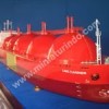 miniatur kapal LNG