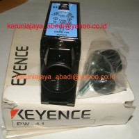 Keyence PW-41 Photoelectric switch 12 to 240 VDC and 24 to 240 VAC