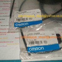 E32-TC200 Fiber Sensors Omron