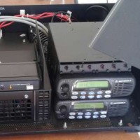 '|' Repeater Motorola CDR 500 UHF/VHF