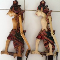 Wayang Batik Kayu