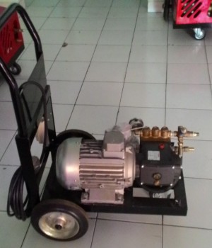 Pompa Hydrotest Pressure 110 Bar | Pompa Uji Kekuatan