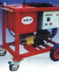 POMPA 350 BAR - 17 LPM   l  CLEANING PUMP