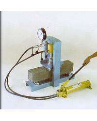  HYDRAULIC CONCRETE BEAM TESTING MACHINE