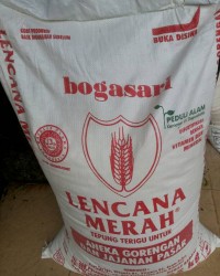 jual tepung Terigu lencana merah 