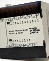 PLC OMRON - CPM1A-MAD02