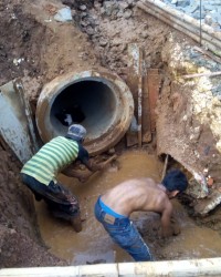 Jasa Perbaikan dan Pembuatan Saluran Air Drainase Pakai U-dit, Pasang Batu Kali di Lebak Bulus, Fat