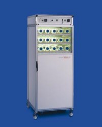 incubator with roller device for 90 cell culture flasks 
