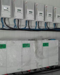 Inverter Schneider Conect + XW8548 ,  + XW7048