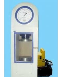 Compression Machine / Press Beton