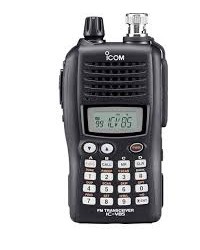 HT Icom IC V85