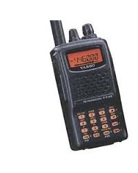 HT Yaesu FT 60R Dual Band