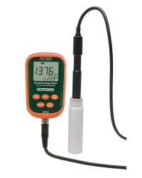 MULTIFUNCTION WATER QUALITY METER DO700