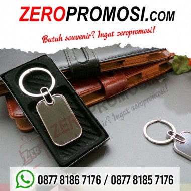 Souvenir pernikahan Gantungan Kunci Logam Kode GKP-01 Murah