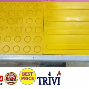 blind road tactile guiding paving yellow sidewalk,jalan difable PVC