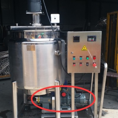 Mixing tank untuk produksi shampo PT. LOB Machinery Jaya