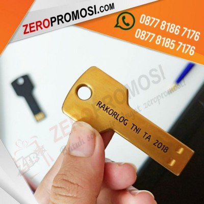 USB Flashdisk FDMT17 Bentuk Kunci Gold Black