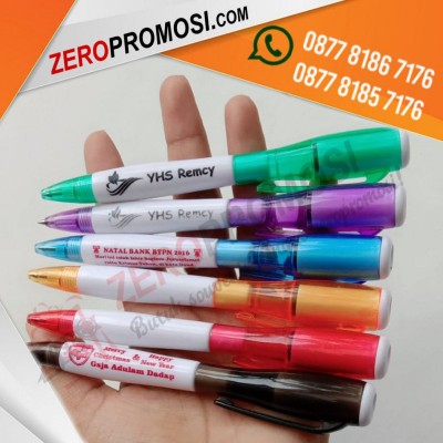 Souvenir Natal Kekinian Pen Senter LED Multifungsi untuk Perusahaan & Komunitas