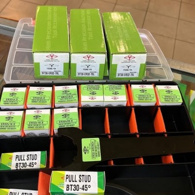 Jual Sepaket Arbor BT30-er32 & Collet ER32 Merk Yeong yih taiwan