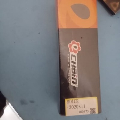 Jual Holder Bubut Luar SDJCR2020K11 ( DCMT11T3 ) Merk Echain