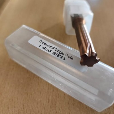 Threadmill Single Flute M18X2.5